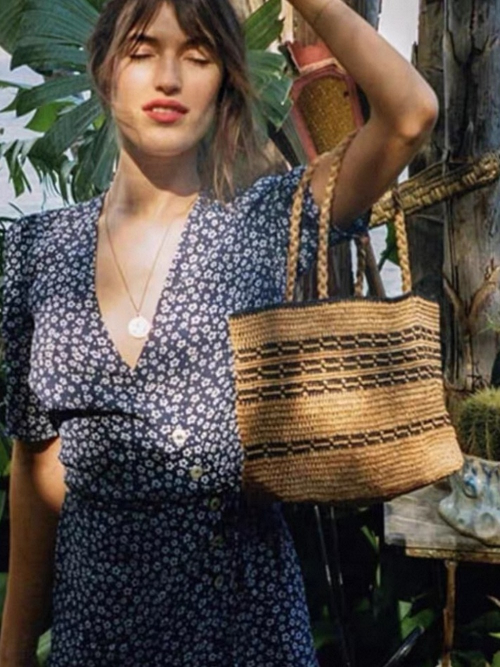 Chic Woven Straw Tote Bag with Cute Charms – Summer / Beach / Everyday Purse